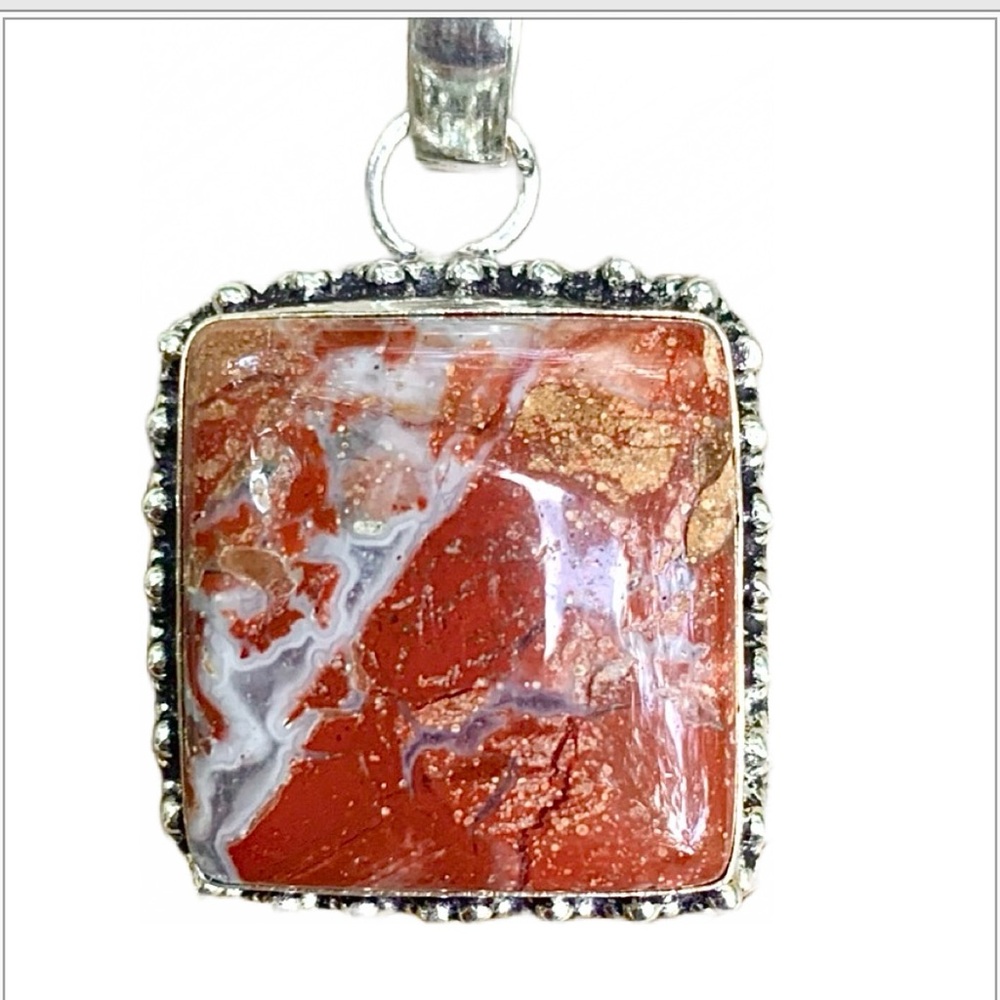 Mexican Laguna. Laguna Lace Agate. Free ss chain with offer